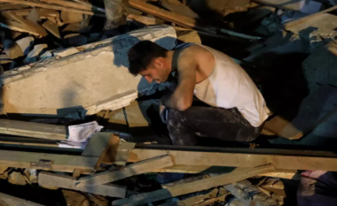 Njerëzit po flinin, raketat godasin zonat e banuara në Azerbajxhan – pamjet e shtëpive të shndërruara në rrënoja
