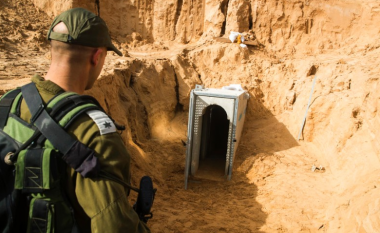Izraeli thotë se ka zbuluar një tunel të thellë “që vjen” nga Gaza