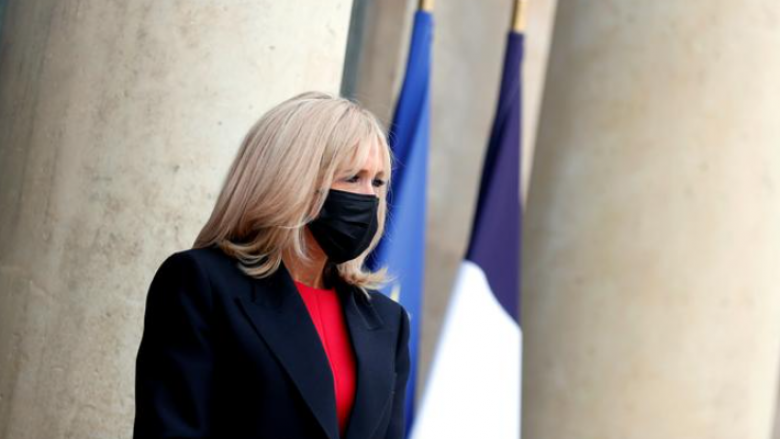 Zonja e Parë e Francës, Brigitte Macron në vet-izolim