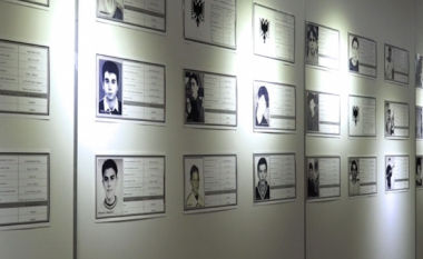 Gjakova kujton 112 fëmijët e vrarë gjatë luftës së fundit