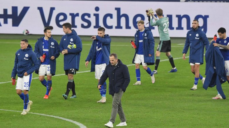 Schalke futet në mesin e skuadrave me bilancin më të tmerrshëm, nuk kanë fituar ndeshje në Bundesliga që nga janari
