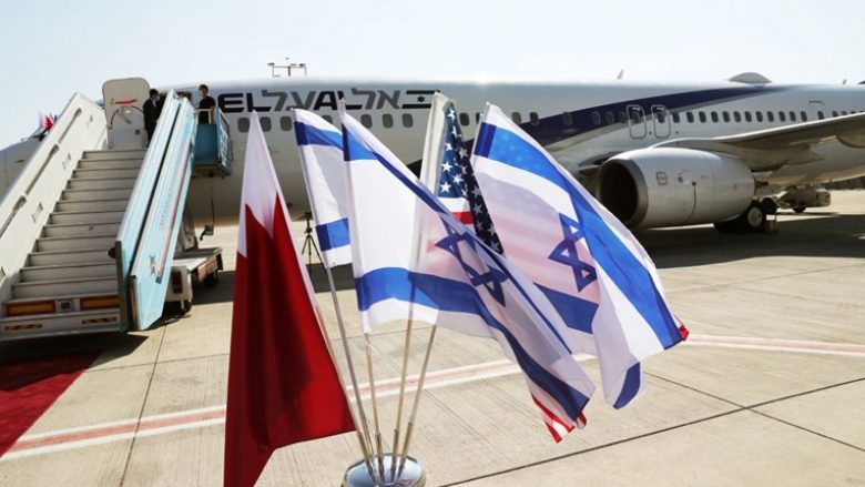 Aeroplani i parë izraelit aterron në Bahrejn