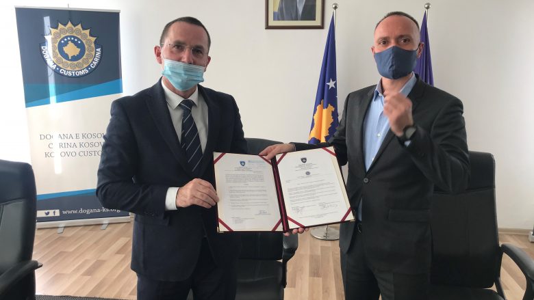Bëhet pranim-dorëzimi i detyrës së drejtorit të Doganës së Kosovës