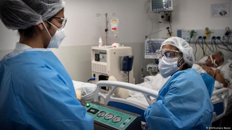 Gjermanisë i mungojnë mijëra infermierë për t’u përballur me pandeminë COVID-19