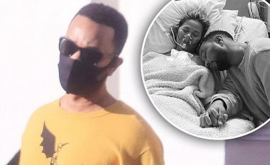 John Legend shihet për herë të parë pas ngjarjes tragjike të abortit spontan të gruas së tij