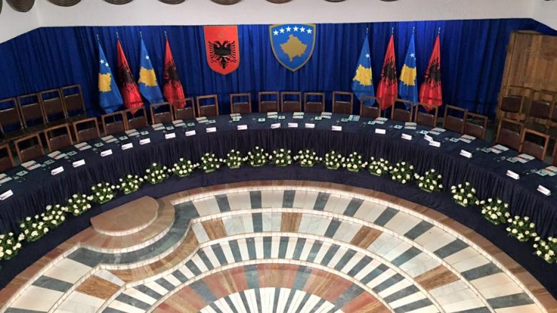 Takimi Kosovë-Shqipëri, pritet të nënshkruhen tri marrëveshje të mëdha