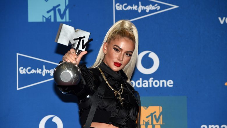 Loredana nominohet edhe sivjet për çmimin “Performuesja më e mirë zvicerane” në eventin e madh të ndarjes së çmimeve MTV EMA