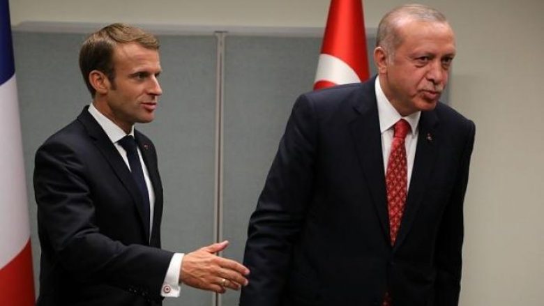 Erdogan e vë në pikëpyetje shëndetin mendor të Macronit, Franca tërheq ambasadorin e saj nga Turqia