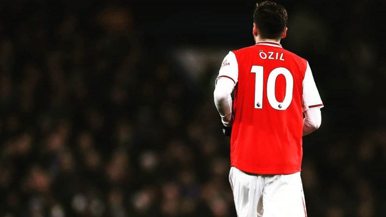 Ozil i bindur se mospërfshirja në skuadrën e Arsenalit ka të bëjë me reagimet e tij ndaj Kinës për keqtrajtimet e myslimanëve Ujgurë