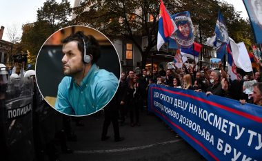 Protestat për festivalin “Mirëdita, dobar dan”, organizatori Kushtrim Koliqi flet nga Beogradi: Ky është rezultat i politikëbërjes në Serbi karshi Kosovës