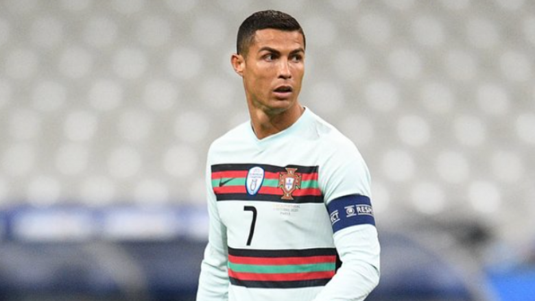 Ronaldo infektohet me COVID-19