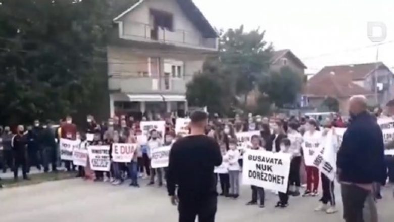 Gjithçka që ndodhi në protestën kundër reformës arsimore në Kamenicë