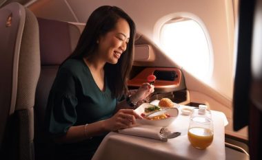 Darkë në qiell – Singapor Airlines ofron një eksperiencë të jashtëzakonshme për udhëtarët