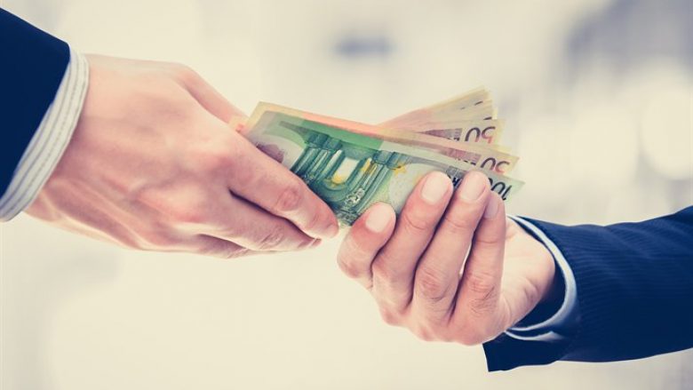 Inflacioni po ‘tkurr’ pagat reale në Gjermani