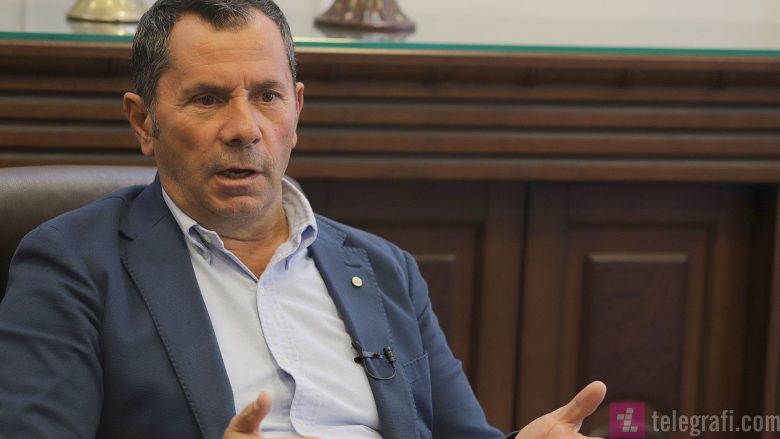 Avokati Gashi: Albin Kurti ka të drejtë të kandidojë për deputet