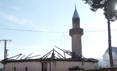 Djegia e xhamisë në Magurë të Lipjanit, banorët thonë se azilantët pinin hashash aty