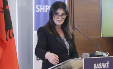 Jozefina Topalli rikthehet në politikë, prezanton “Lëvizjen për ndryshim”