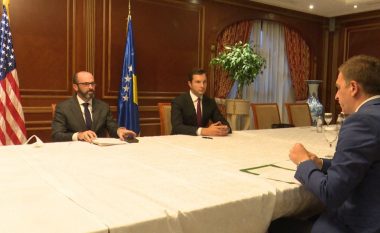 Zyrtarët e administratës amerikane: Marrëveshjet ekonomike Kosovë – Serbi nuk zëvendësojnë bisedimet politike në Bruksel