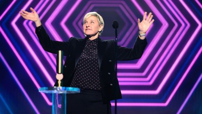 U akuzua për bulizëm, emisioni i Ellen DeGeneres zgjedhet më i miri në “PCA 2020”