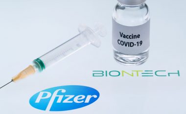Punonjësve shëndetësorë nëpër spitalet e Anglisë u është thënë të bëhen gati, do të vaksinohen kundër COVID-19 brenda 10 ditëve
