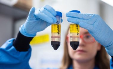 Vaksina e Oksfordit kundër coronavirusit, dërgohet tek rregullatori për vlerësim në Britani të Madhe