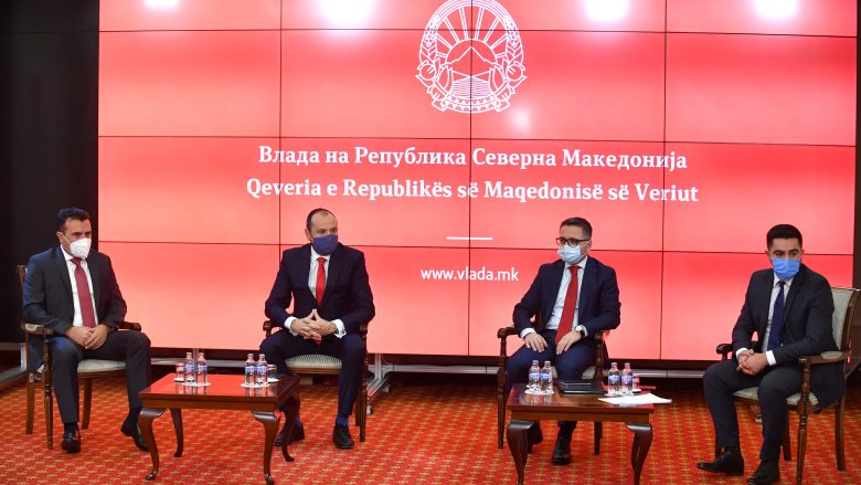 Zaev dhe Bekteshi: Mbështetje financiare për 400 kompani në vlerë prej 17.2 milionë euro për investime dhe për përforcimin e konkurrencës