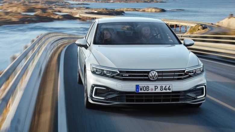 Volkswagen do të ndalojë prodhimin e Passat edhe në Evropë