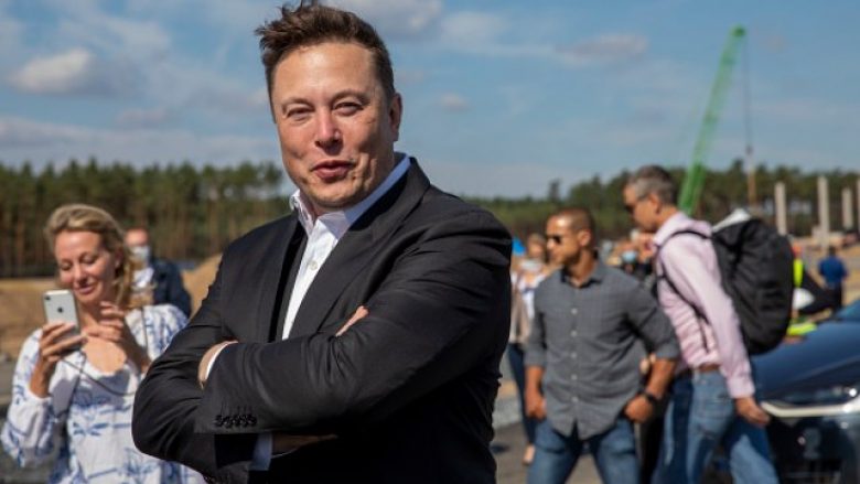 ‘Çdo gjë ka një çmim’, Elon Musk dëshiron të ulë çmimin për udhëtimet në hapësirë