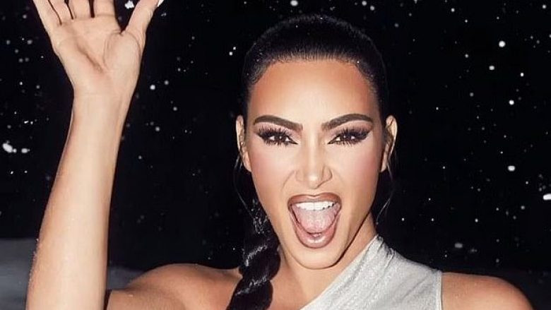 Kim Kardashian shfaqet provokuese në fotosesionin e ri