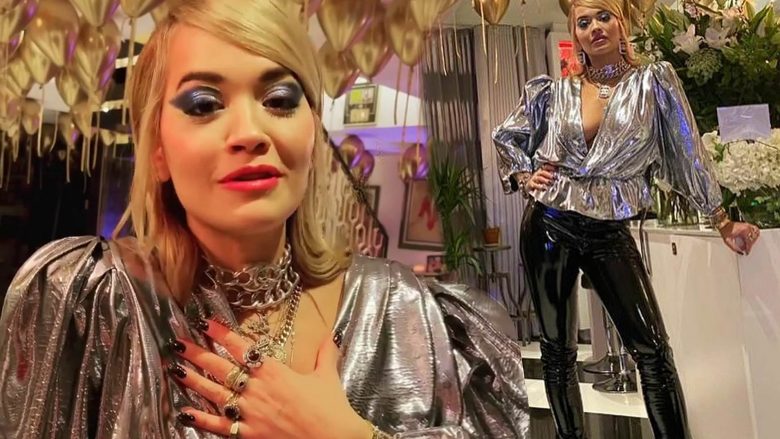 Rita Ora thyen rregullat e izolimit pasi mblodhi mbi 30 miq për ditëlindje në një lokal në Londër