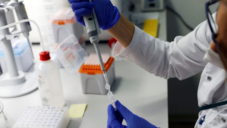 Austria planifikon të nisë vaksinimin për coronavirus në janar