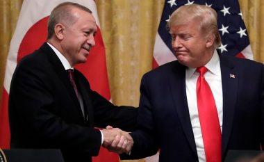 Erdogan i drejtohet Trumpit: Jam mirënjohës për vizionin tuaj