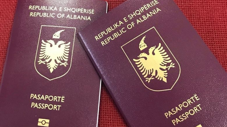 Qeveria e Serbisë ka marrë vendim: Qytetarët e Shqipërisë mund të shkojnë në shtetin serb me letërnjoftim