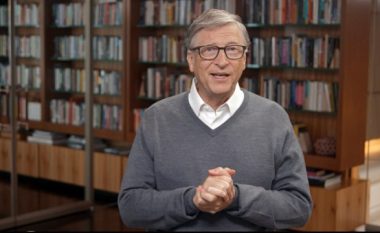 Bill Gates po e pret me padurim ‘luftën’ kundër pandemisë COVID-19