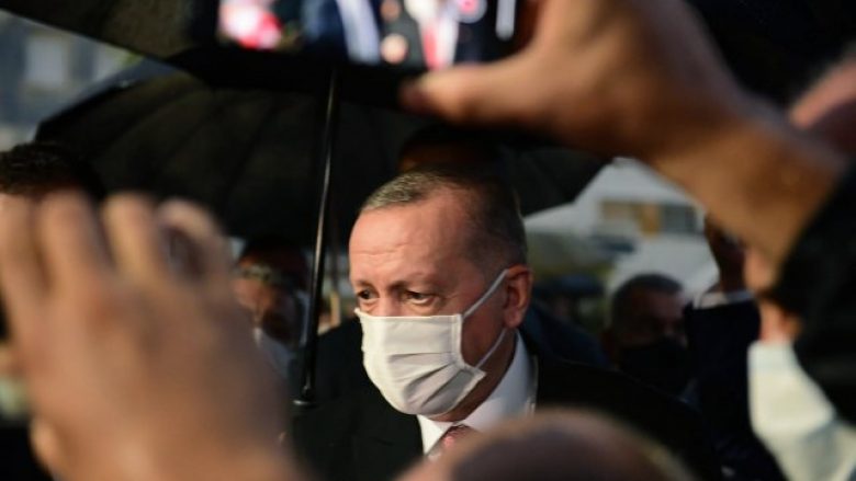 Erdogan kërkon ta dërgoj ushtrinë turke në Azerbajxhan