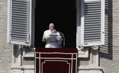 Papa: Pandemia ka zbuluar shumë padrejtësi