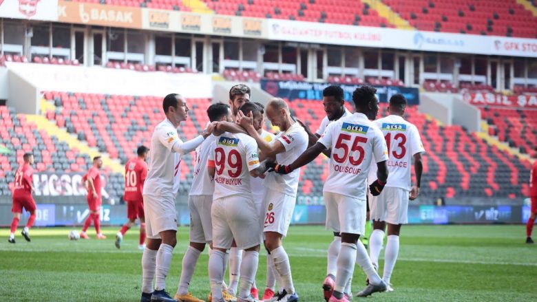 Topalli hero për Malatyasporin, futet në fund të ndeshjes dhe shënon për t’i siguruar një pikë të madhe në udhëtim