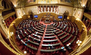 Senati francez voton pro njohjes së pavarësisë së Nagorni-Karabakut
