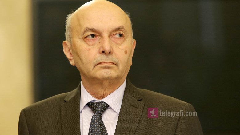 Isa Mustafa flet pas humbjes së LDK-së në Podujevë
