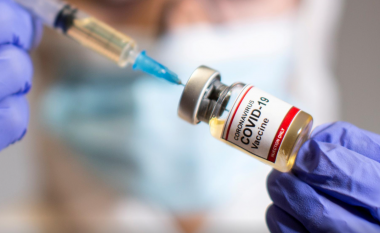 Kanadaja ka rezervuar mjaftueshëm për vete, në bisedime për të dhuruar vaksina kundër COVID-19 për vendet e varfra