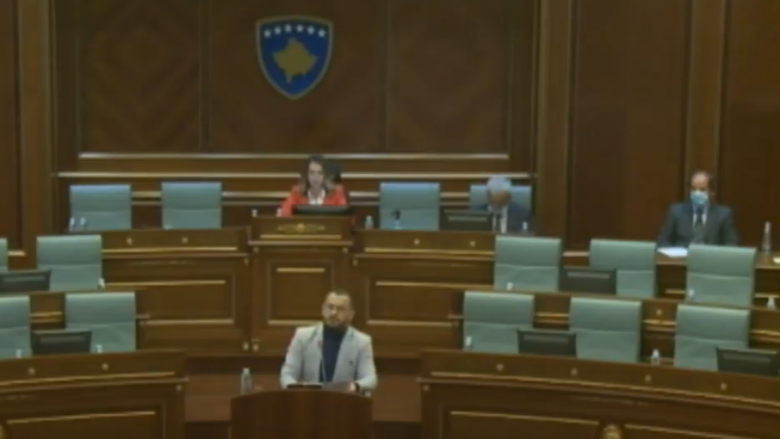 Deputeti ​Uka pyet ministrin Zemaj se a ka përgjegjësi për numrat e lartë të infektuarve me coronavirus