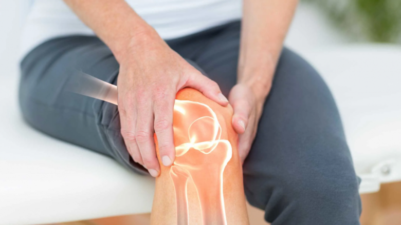 Artriti: Tri metoda efektive për të zvogëluar dhimbjen dhe inflamacionin e nyjave