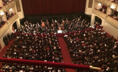 Organizatorët e zgjatën koncertin shkaku i sulmit në Vjenë: E gjitha për të mos shkaktuar panik në mesin e publikut