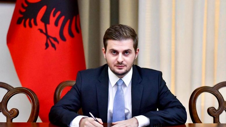 Ministrave të jashtëm të Serbisë dhe Bosnjës e Hercegovinës, Cakaj u kërkon ta njohin Kosovën