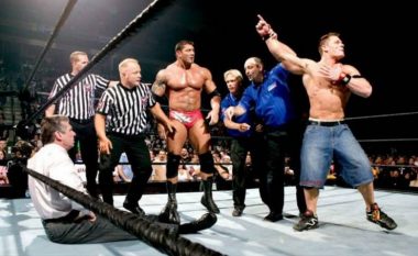 Shtatë lëndimet më bizare në histori të WWE-së