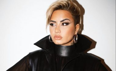 Demi Lovato vjen me një ndryshim drastik në flokë
