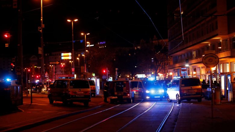 Sulmi i armatosur në Vjenë ndodhi në gjashtë lokacione të ndryshme