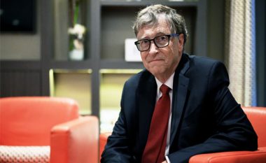 Bill Gates: Vera e vitit 2021 mund të jetë pothuajse normale