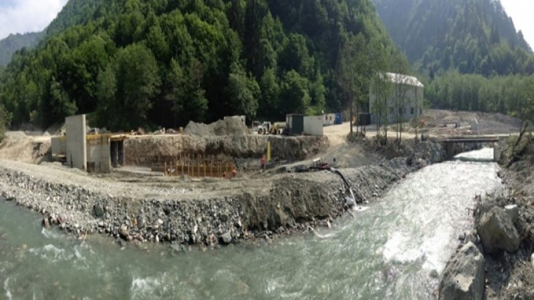Licencimi i hidrocentraleve për “Kelkos”, Komisioni Hetimor mblidhet sërish sot