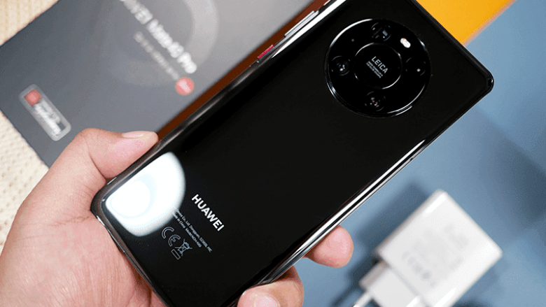Nëse bleni një Huawei Mate 40 Pro, do të merrni një iPhone 12 falas – kjo vetëm në Kinë